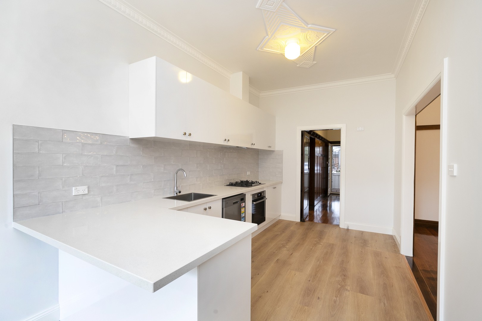 9 Leonard Street, Sunshine, VIC 3020, Sunshine - Thumbnail 4