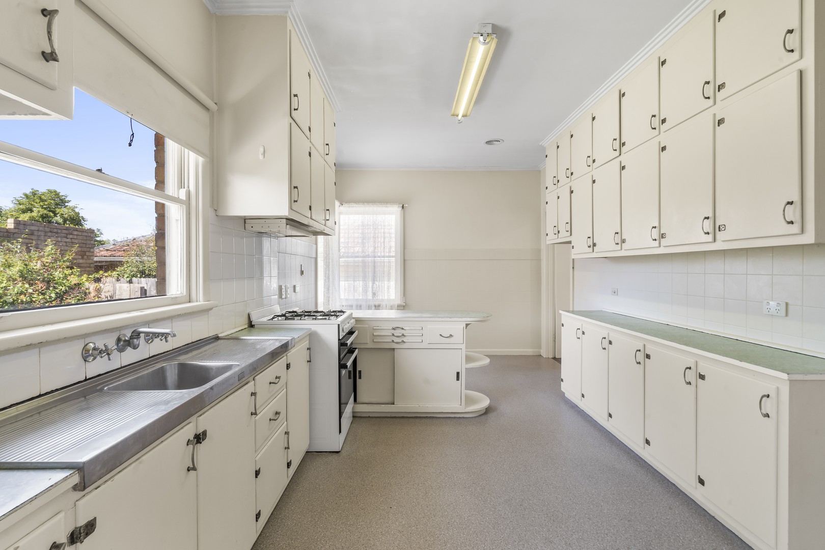 9 Leopold Street, Burwood, VIC 3125, Burwood - Thumbnail 5