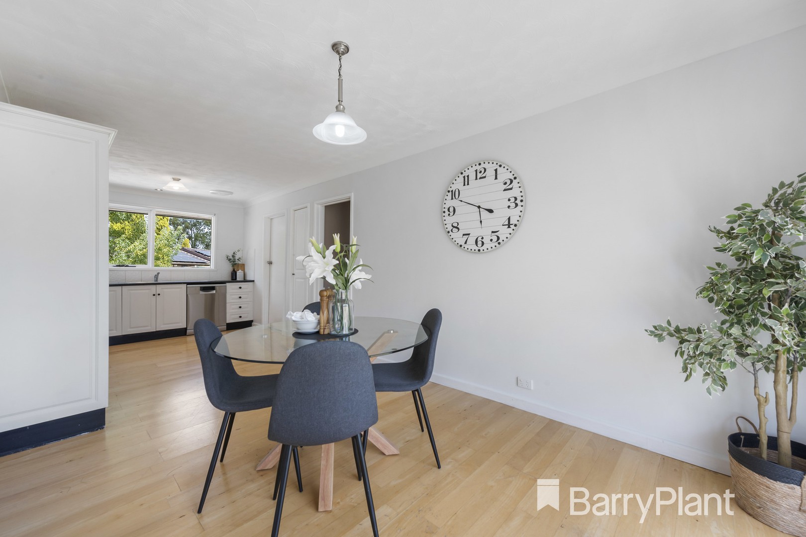 9 Linlithgow Way, Melton West, VIC 3337, Melton West - Thumbnail 6