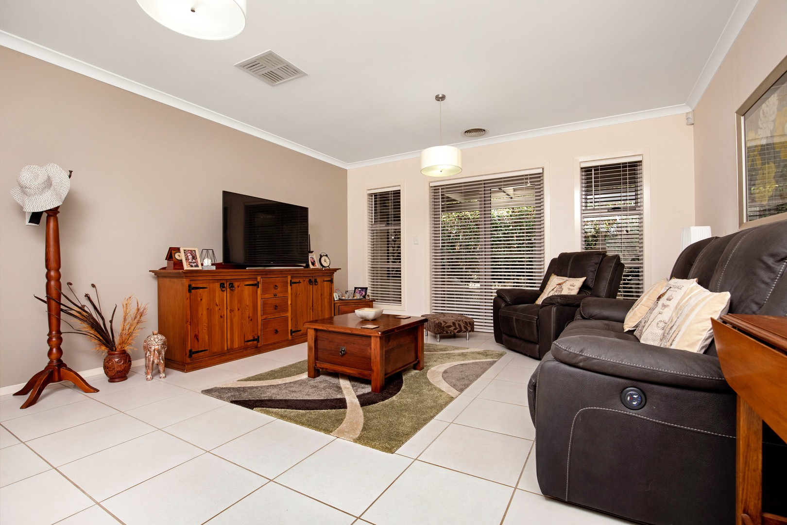 9 Lizlee Drive, Mildura, VIC 3500, Mildura - Thumbnail 2