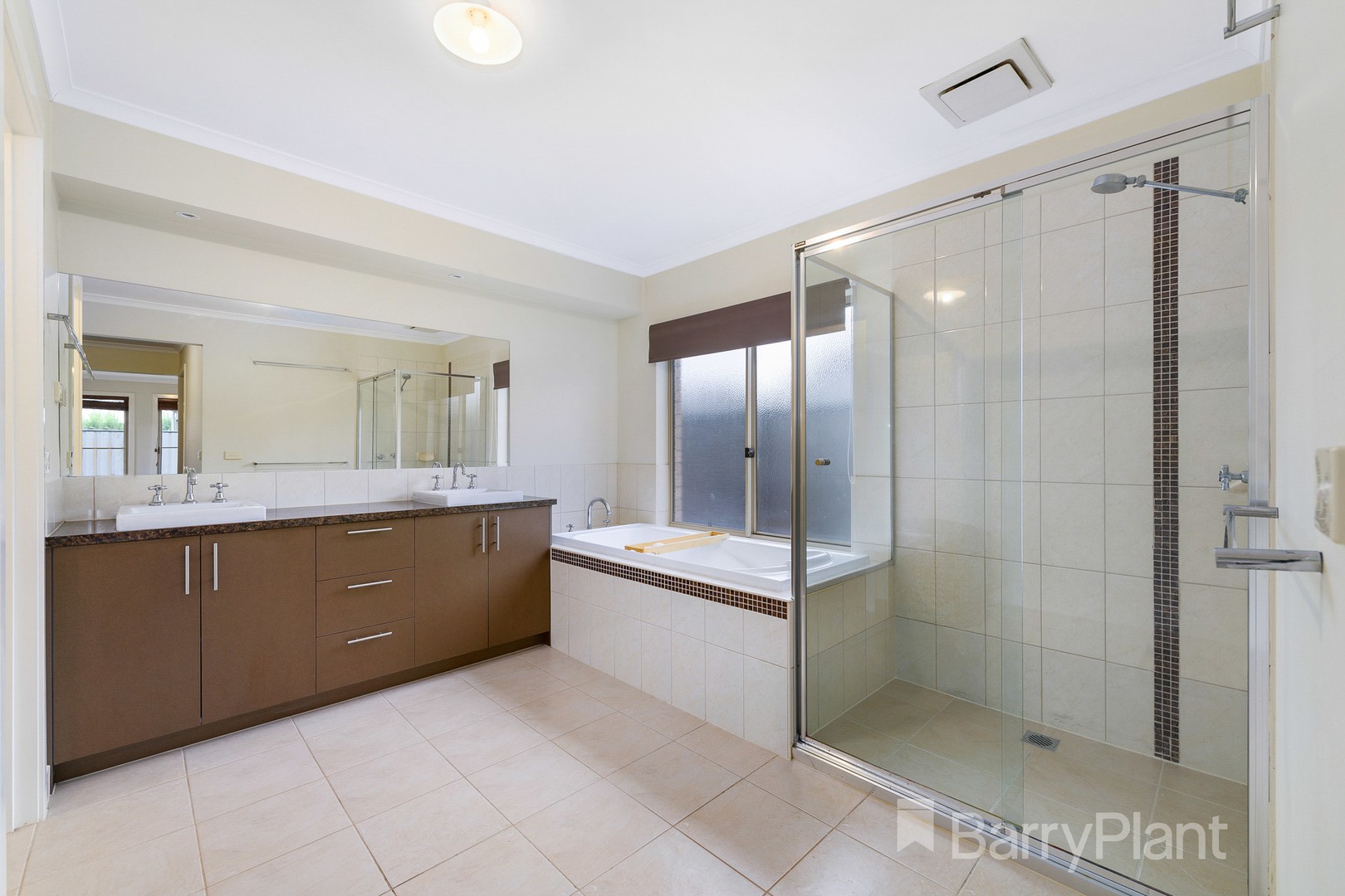 9 Loma Court, Tarneit, VIC 3029, Tarneit - Thumbnail 3