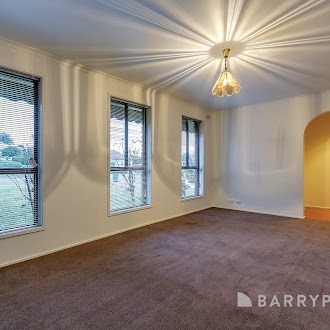 9 Lovenear Grove, Ballarat East, VIC 3350, Ballarat East - Thumbnail 5