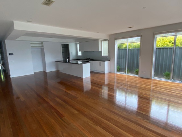 9 Lynch Street, Sunshine, VIC 3020 - Thumbnail 1 - 12/11/2021