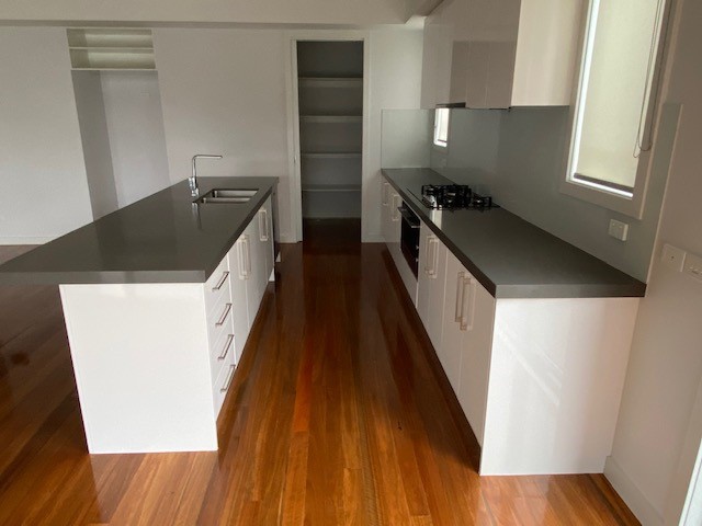 9 Lynch Street, Sunshine, VIC 3020 - Thumbnail 2 - 12/11/2021
