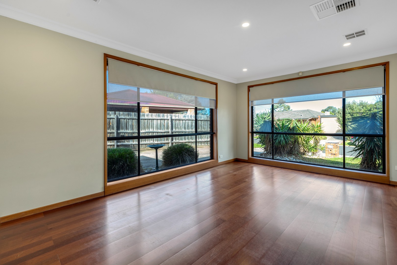 9 Macalister Court, Werribee, VIC 3030, Werribee - Thumbnail 2