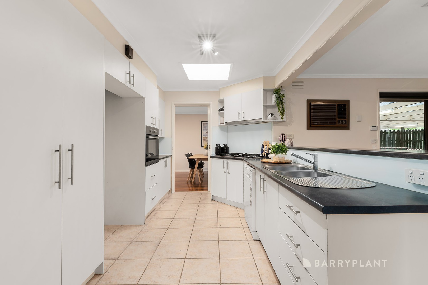 9 Macarthur Court, Mill Park, VIC 3082, Mill Park - Thumbnail 4