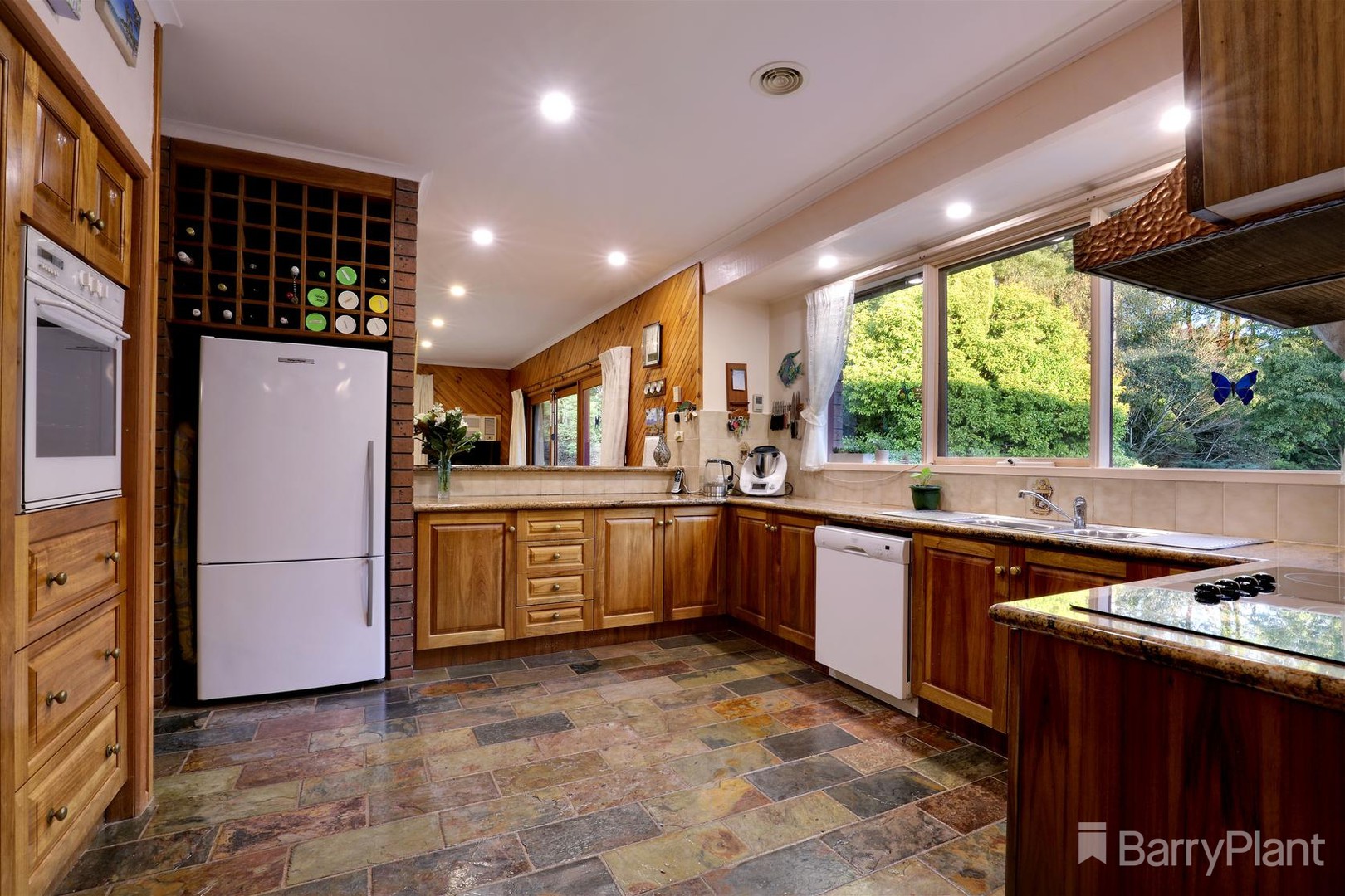 9 Maisie Road, Emerald, VIC 3782, Emerald - Thumbnail 4