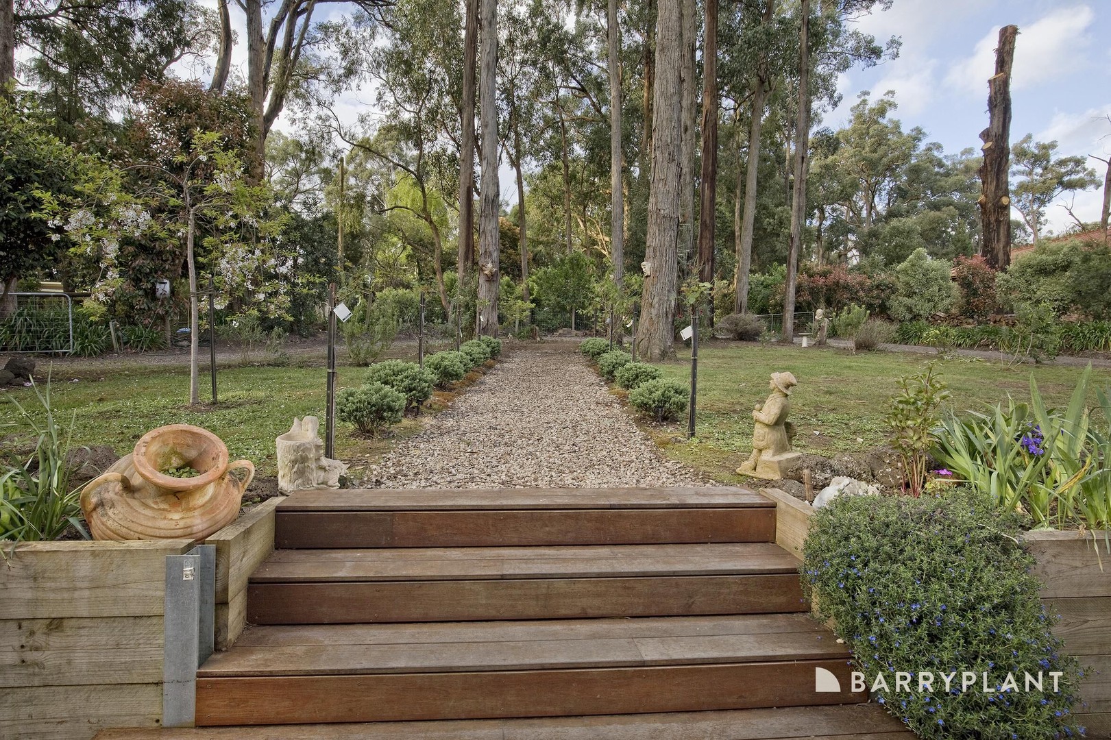 9 Majestic Drive, Emerald, VIC 3782, Emerald - Thumbnail 3