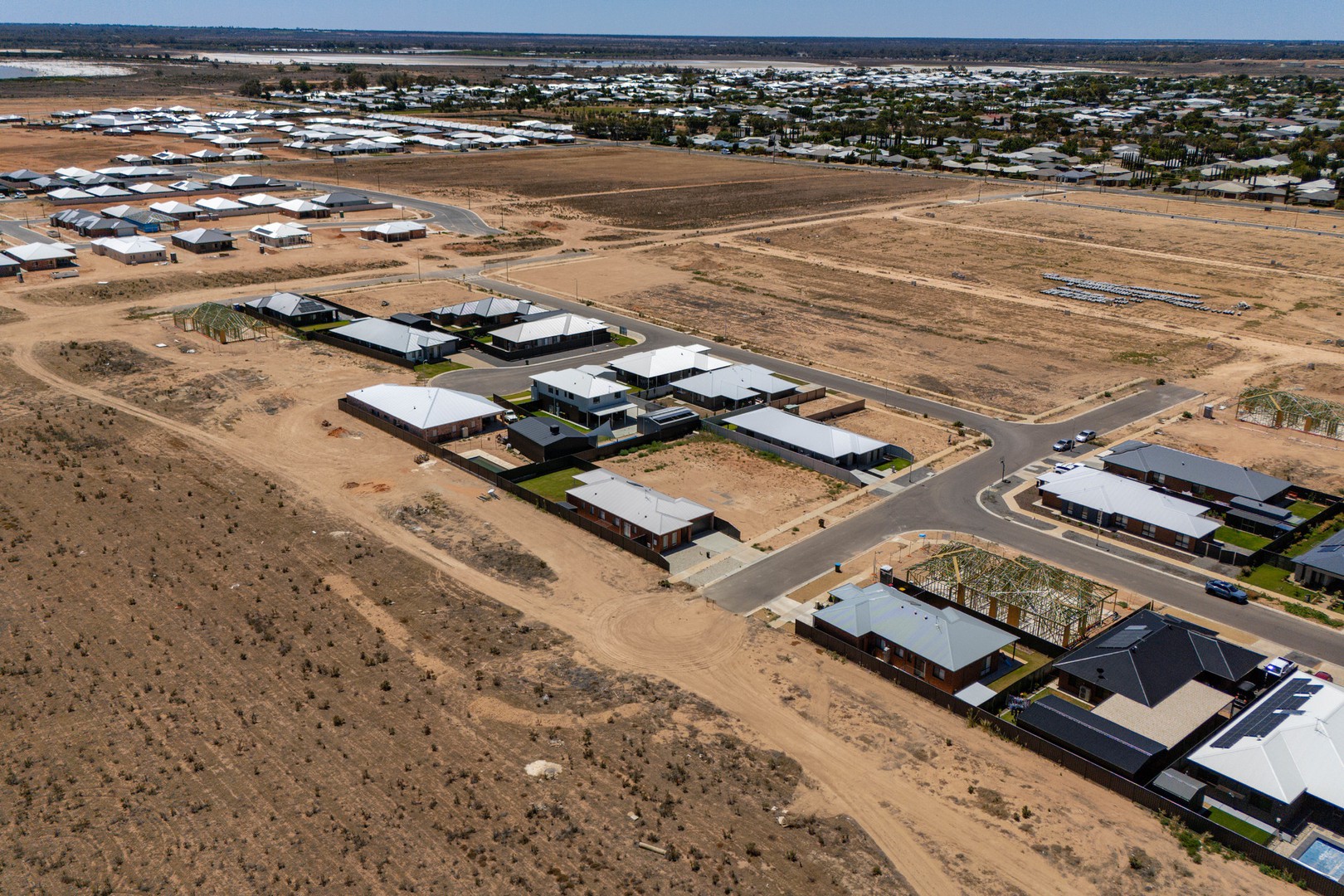 9 Manfred Drive, Mildura, VIC 3500 - Thumbnail 2 - 14/01/2026