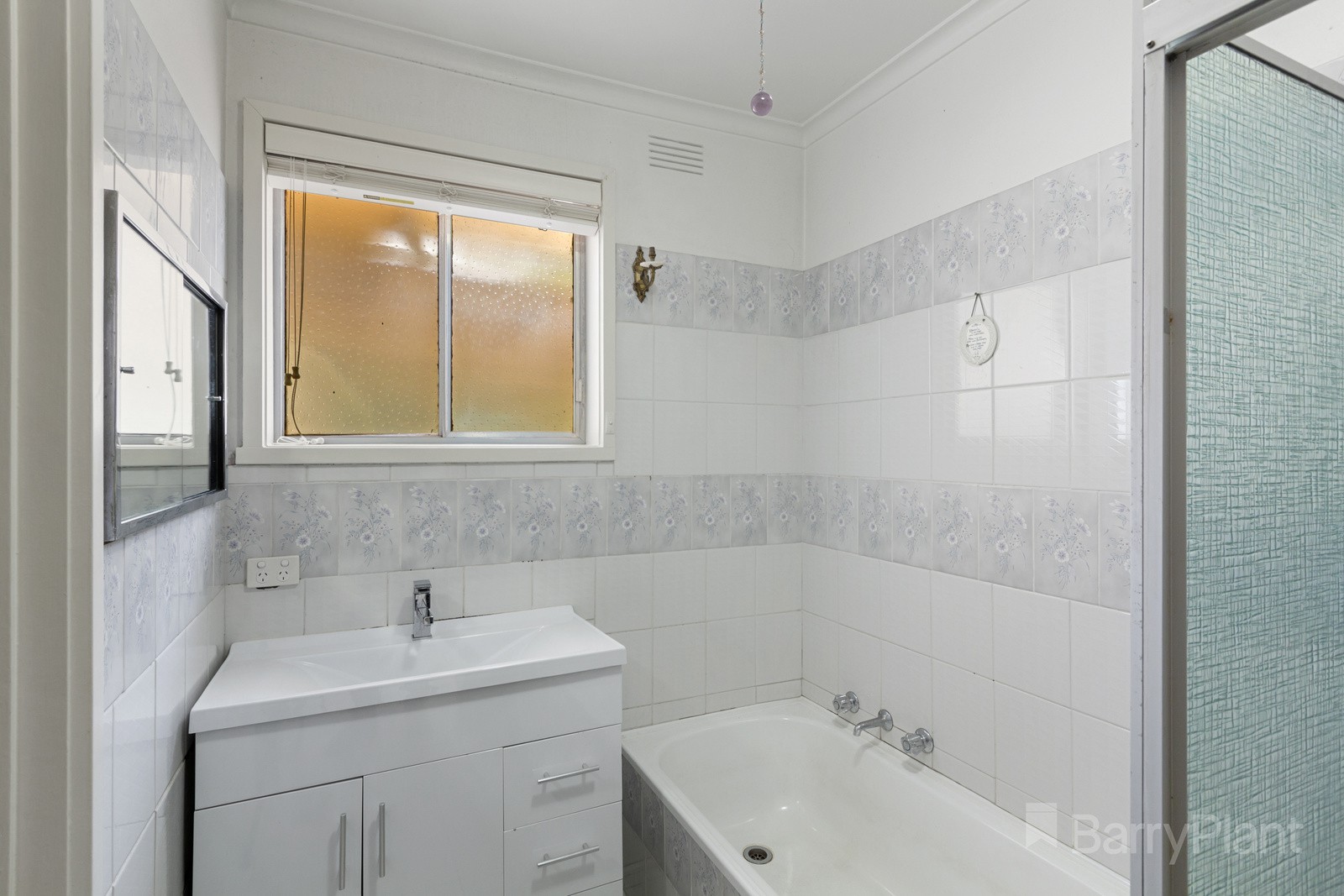 9 Manuka Drive, Ferntree Gully, VIC 3156, Ferntree Gully - Thumbnail 8