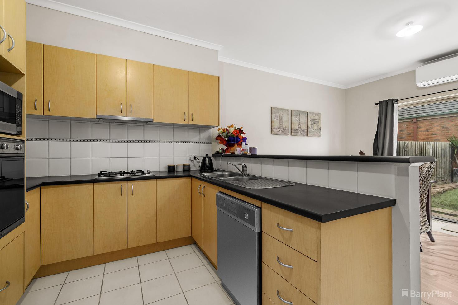 9 Mat Rush Avenue, Bundoora, VIC 3083, Bundoora - Thumbnail 4