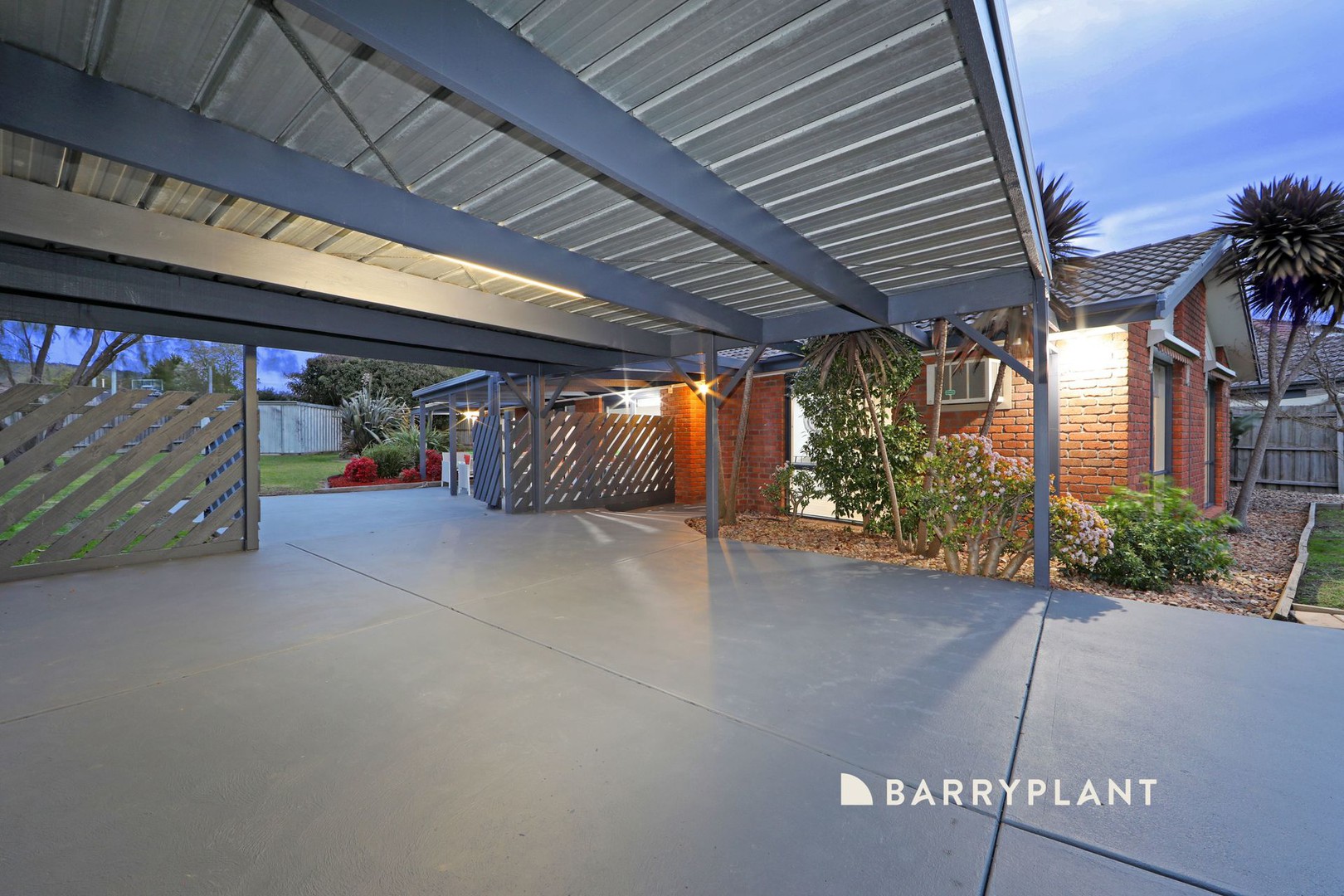 9 Melaleuca Court, Rowville, VIC 3178 - Thumbnail 2 - 10/07/2025