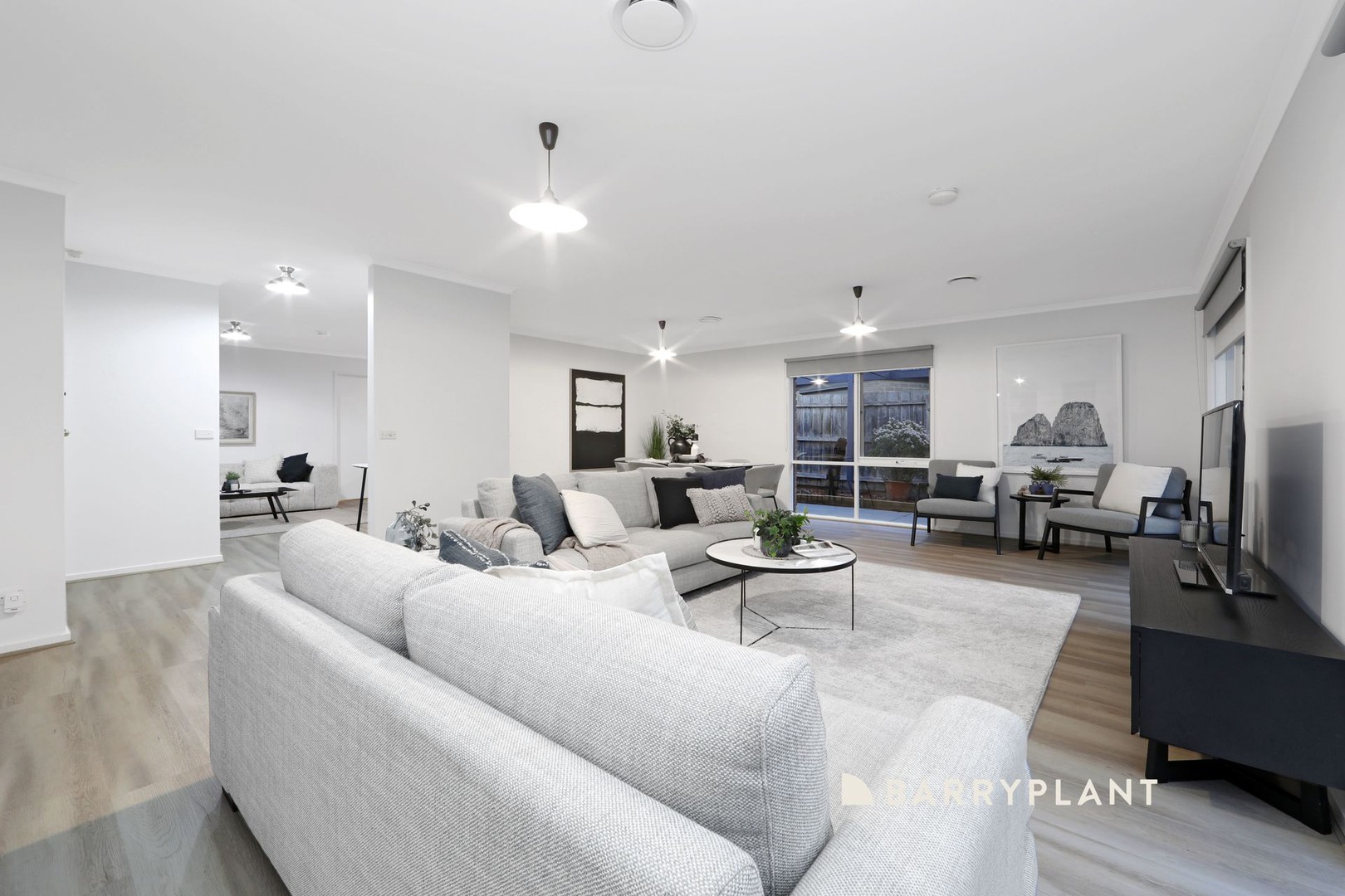 9 Melaleuca Court, Rowville, VIC 3178, Rowville - Thumbnail 3