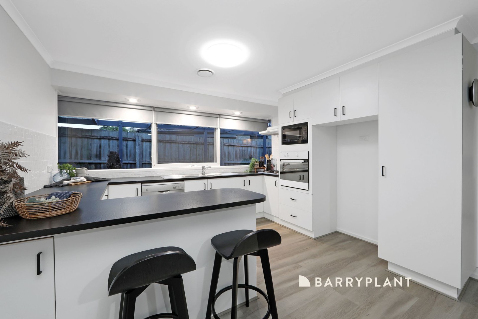 9 Melaleuca Court, Rowville, VIC 3178, Rowville - Thumbnail 8
