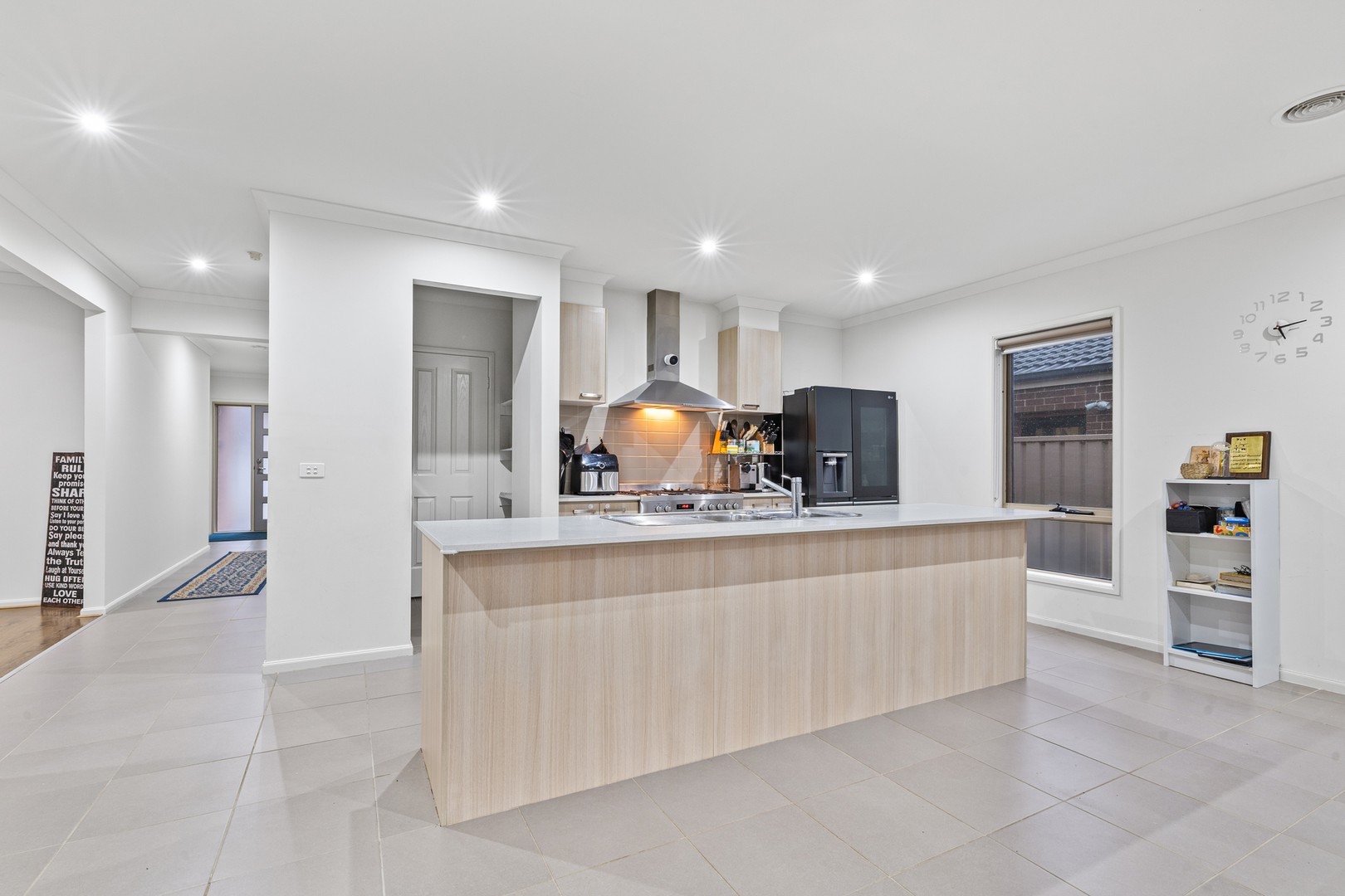 9 Miro Way, Fraser Rise, VIC 3336, Fraser Rise - Thumbnail 4