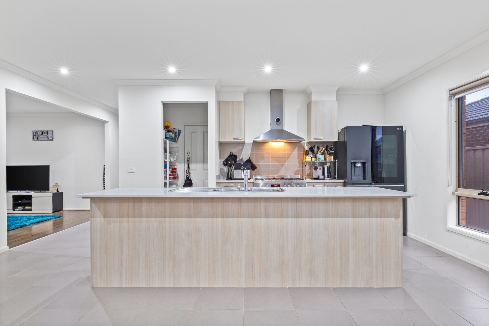 9 Miro Way, Fraser Rise, VIC 3336, Fraser Rise - Thumbnail 5
