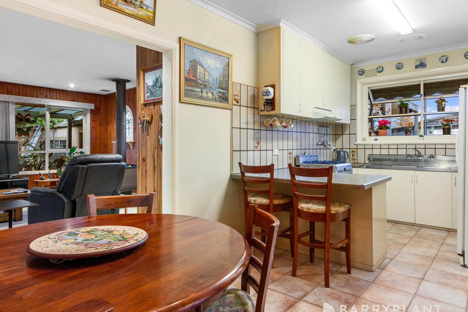 9 Monaro Close, Wantirna South, VIC 3152, Wantirna South - Thumbnail 4