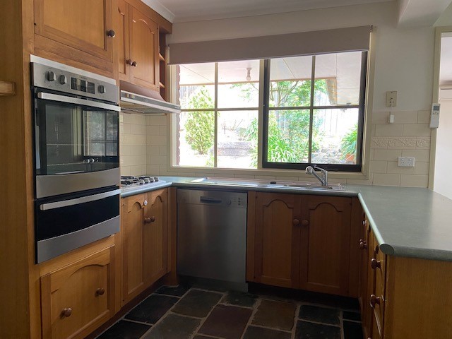 9 Moorina CourtGreensborough, VIC 3088  - Leased, Greensborough - Thumbnail 3