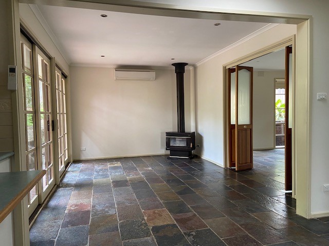 9 Moorina CourtGreensborough, VIC 3088  - Leased, Greensborough - Thumbnail 6
