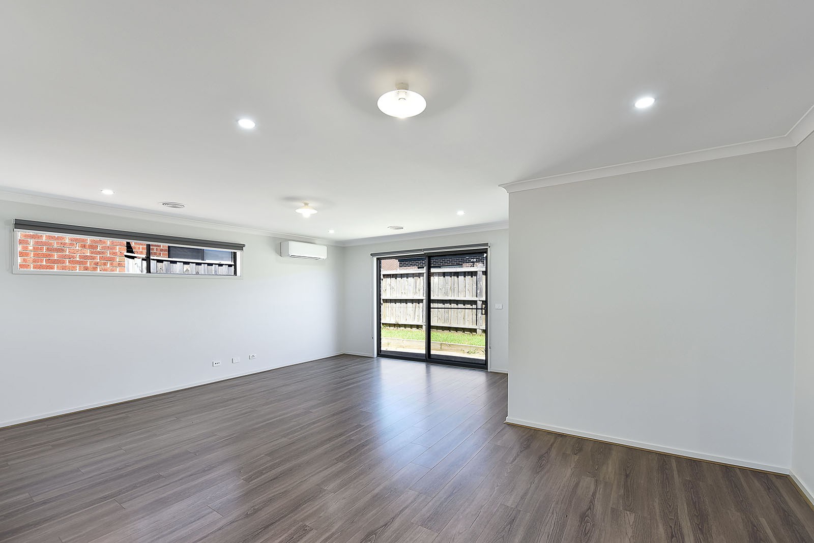 9 Morang Street, Mickleham, VIC 3064 - Thumbnail 1 - 10/11/2025