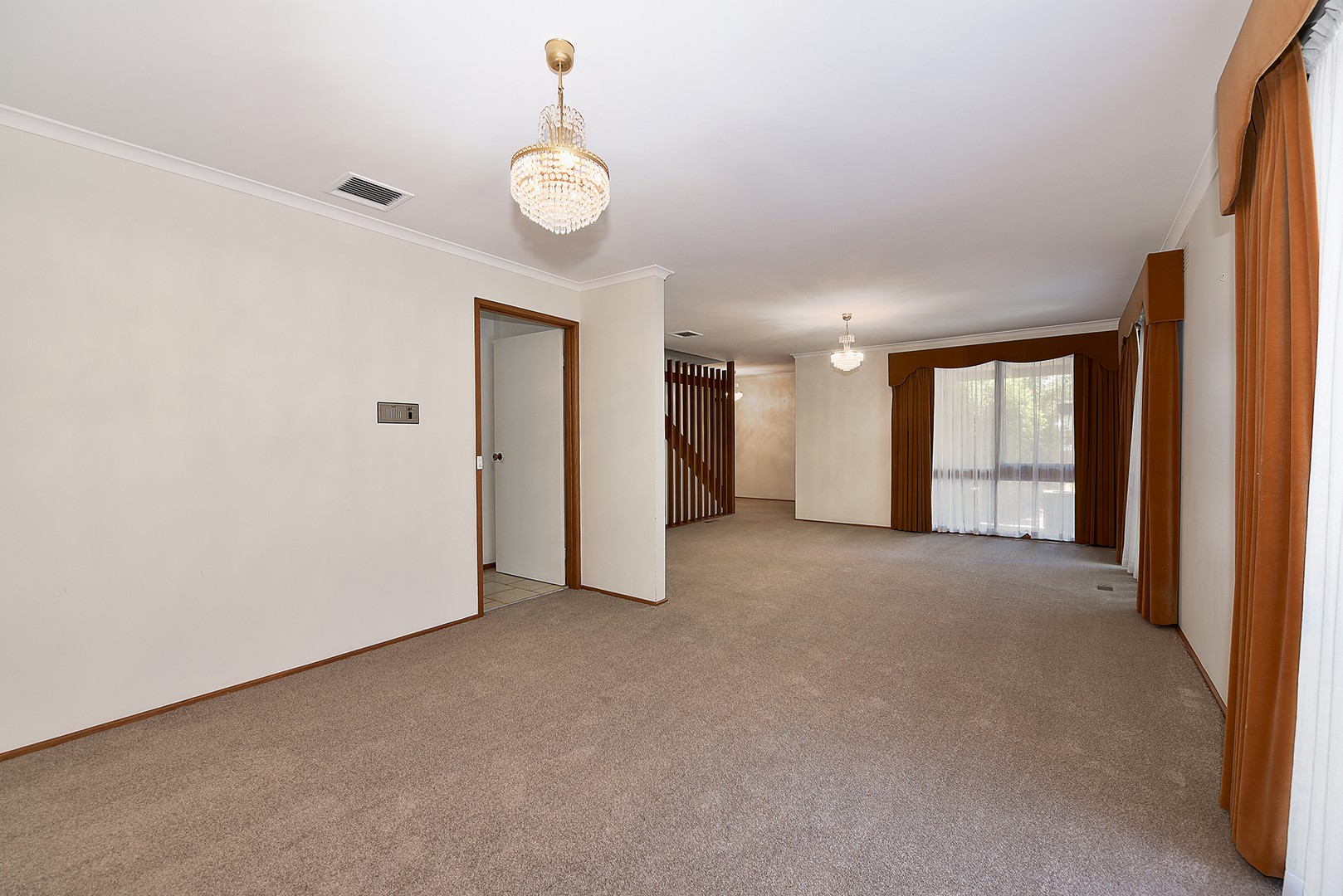 9 Mountain Street, Essendon, VIC 3040, Essendon - Thumbnail 2