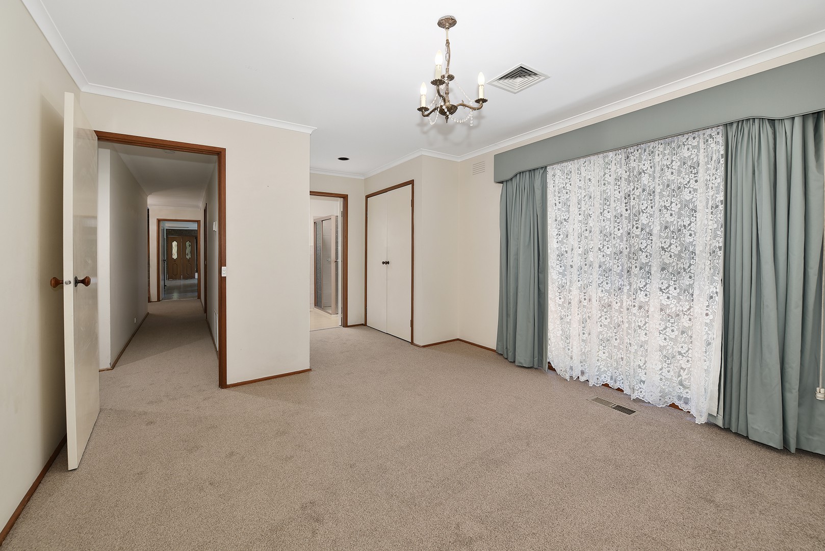 9 Mountain Street, Essendon, VIC 3040, Essendon - Thumbnail 4