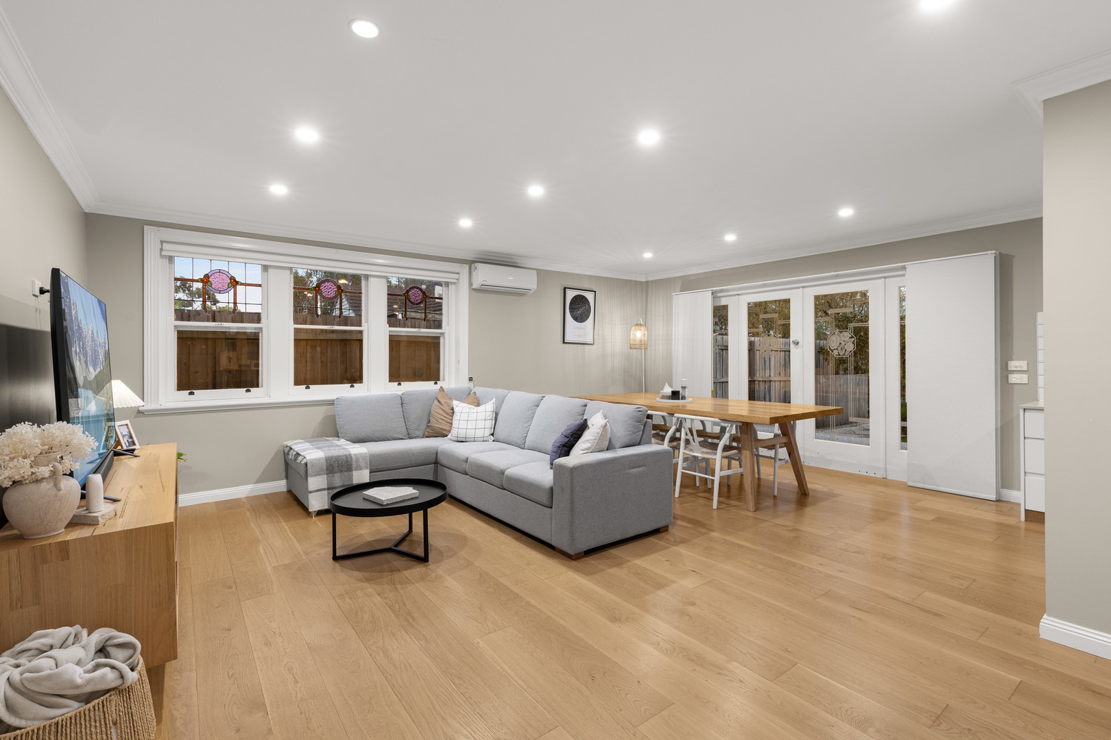 9 Nar Nar Goon Longwarry Road, Tynong, VIC 3813 - Thumbnail 2 - 22/09/2025