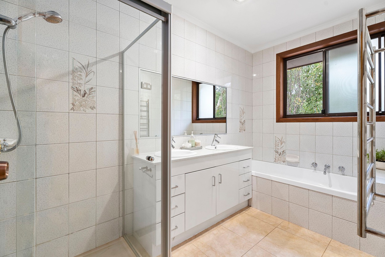 9 Nelson Close, Greenvale, VIC 3059, Greenvale - Thumbnail 8