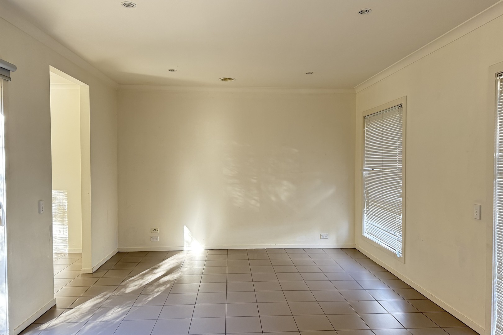 9 Nero Walk, Epping, VIC 3076, Epping - Thumbnail 4