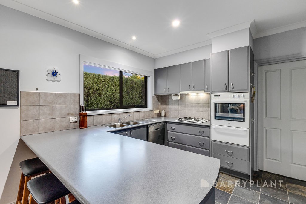 9 Nickson Close, Bayswater North, VIC 3153, Bayswater North - Thumbnail 3