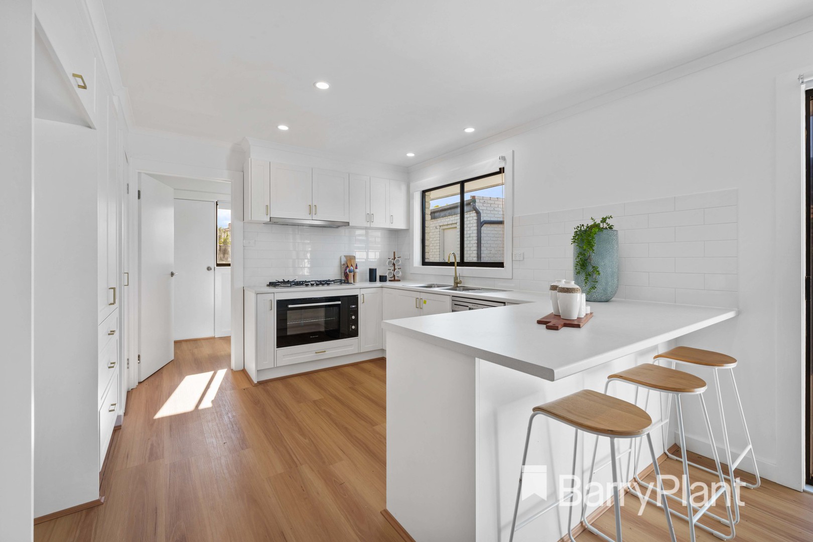 9 Nightjar Court, Werribee, VIC 3030, Werribee - Thumbnail 6