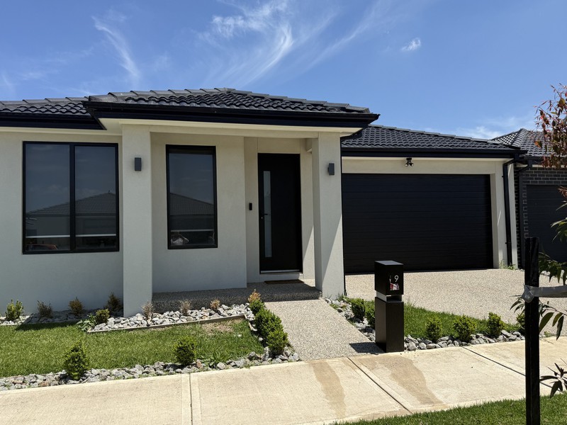 9 Nomad Road, Kalkallo, VIC 3064 - Image - 24/11/2025