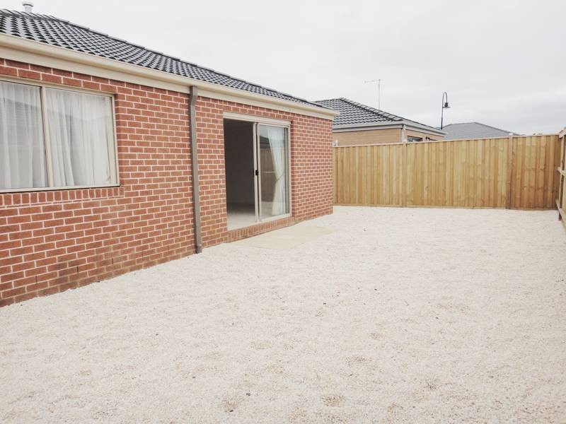 9 Noremac Grove, Lyndhurst, VIC 3975, Lyndhurst - Thumbnail 8