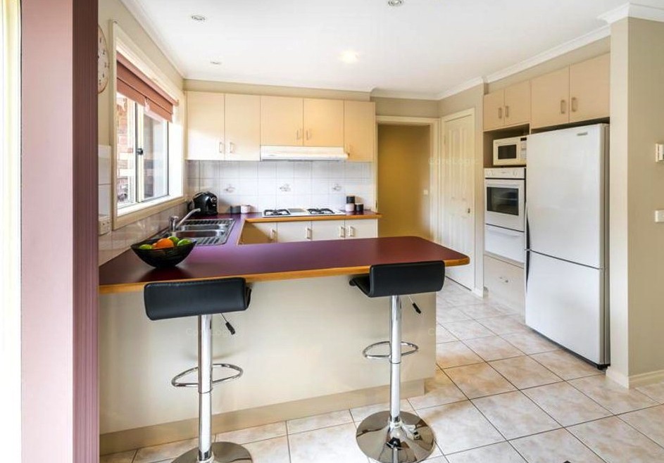 9 Northampton Crescent, Caroline Springs, VIC 3023, Caroline Springs - Thumbnail 4