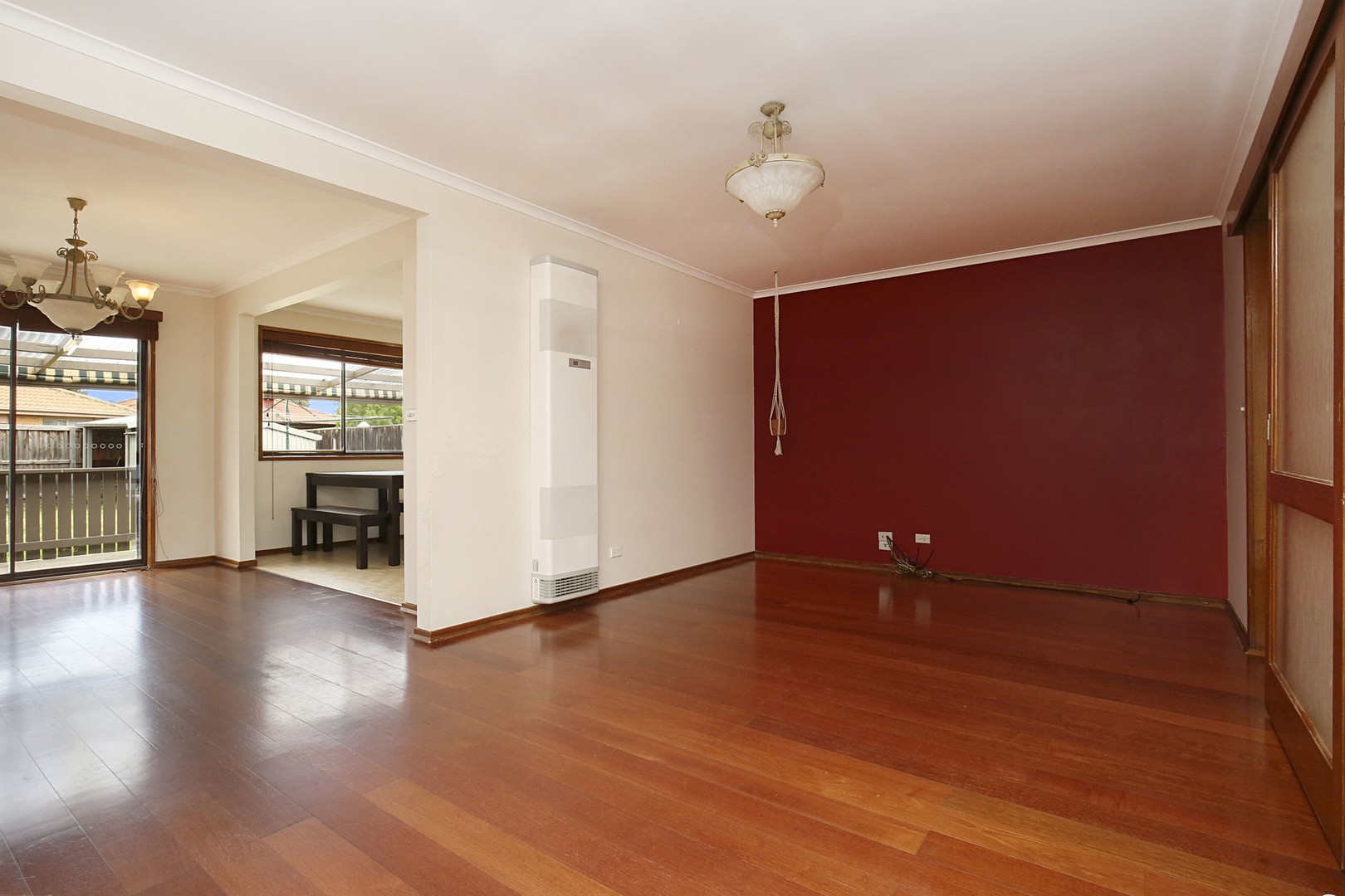 9 Oakbank Avenue, Mill Park, VIC 3082, Mill Park - Thumbnail 4