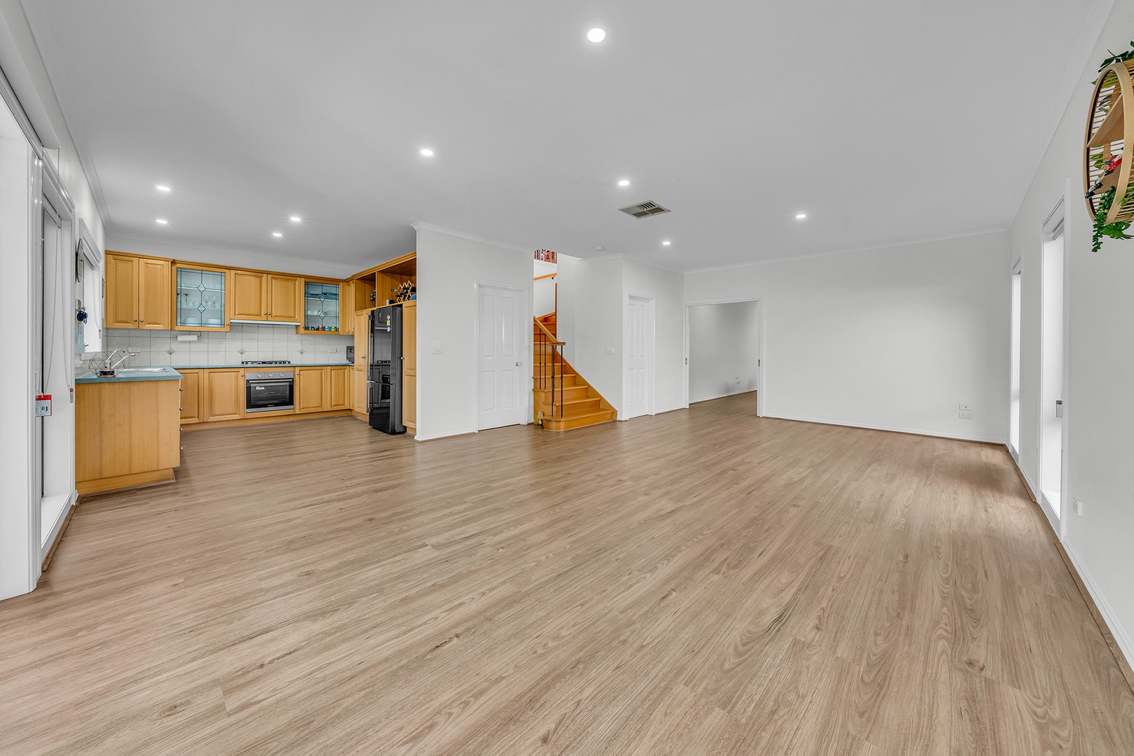 9 Old Hall Drive, Caroline Springs, VIC 3023, Caroline Springs - Thumbnail 4