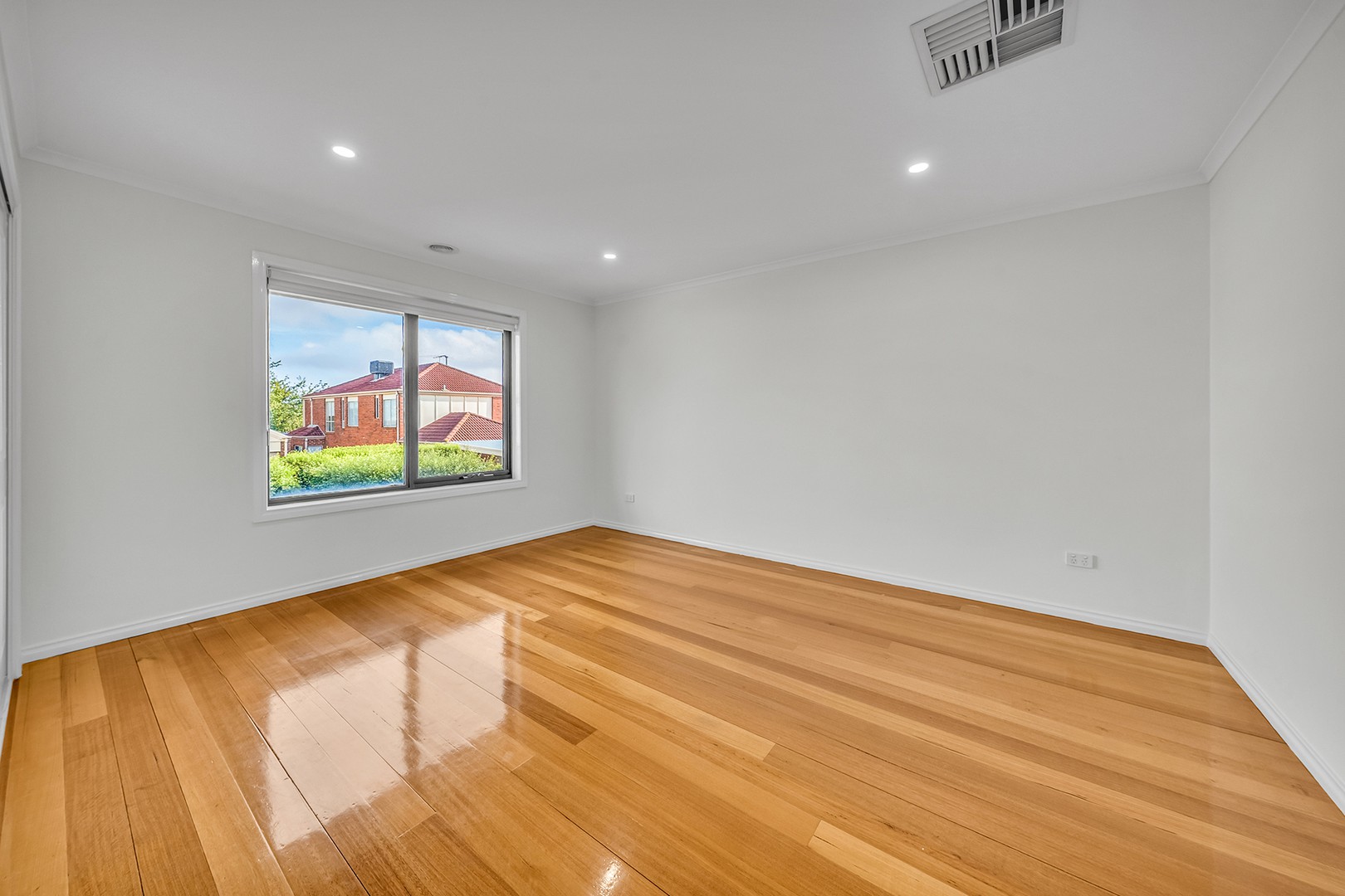 9 Old Hall Drive, Caroline Springs, VIC 3023, Caroline Springs - Thumbnail 8