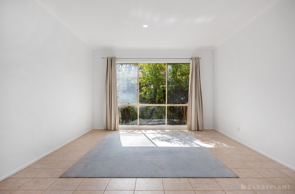 9 Oregon Court, Narre Warren South, VIC 3805, Narre Warren South - Thumbnail 5
