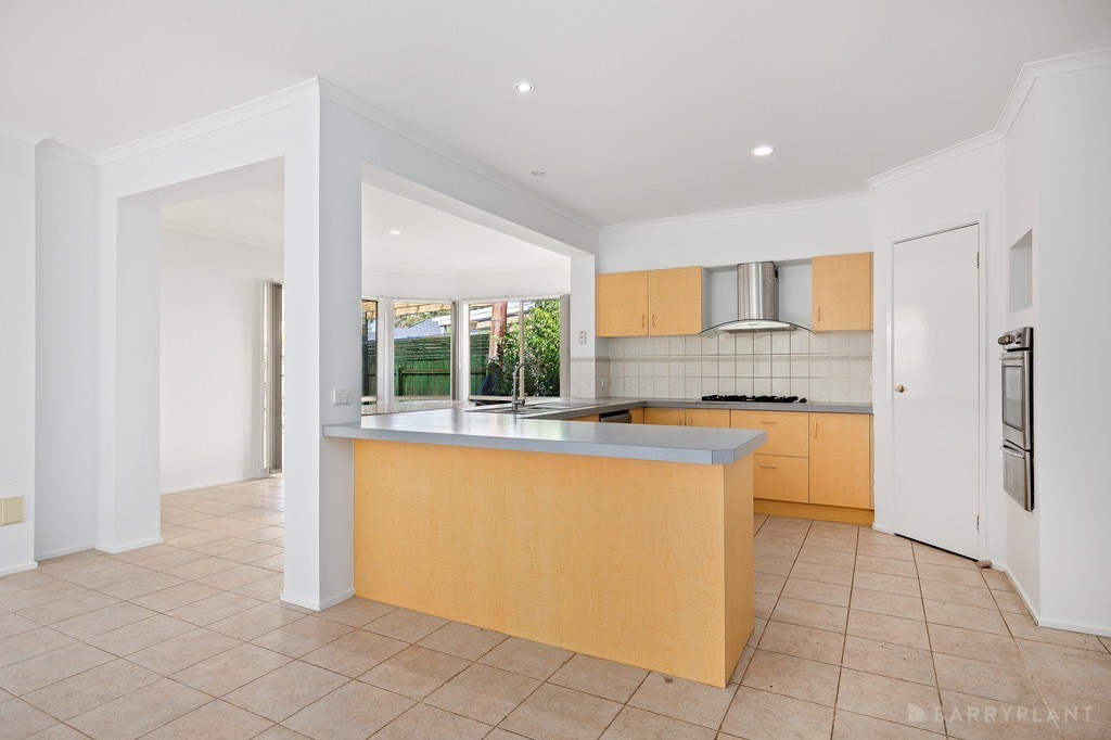 9 Oregon Court, Narre Warren South, VIC 3805, Narre Warren South - Thumbnail 7