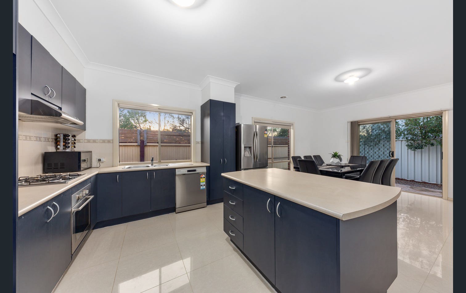 9 Palfrey Green, Caroline Springs, VIC 3023, Caroline Springs - Thumbnail 3