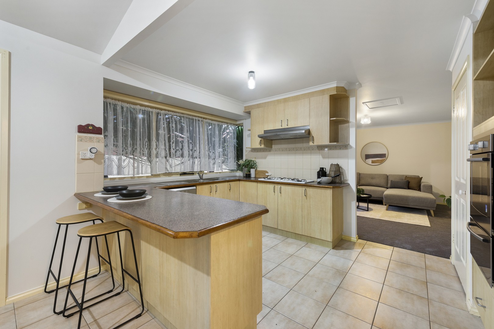 9 Panorama Drive, Hillside, VIC 3037 - Thumbnail 2 - 30/05/2025