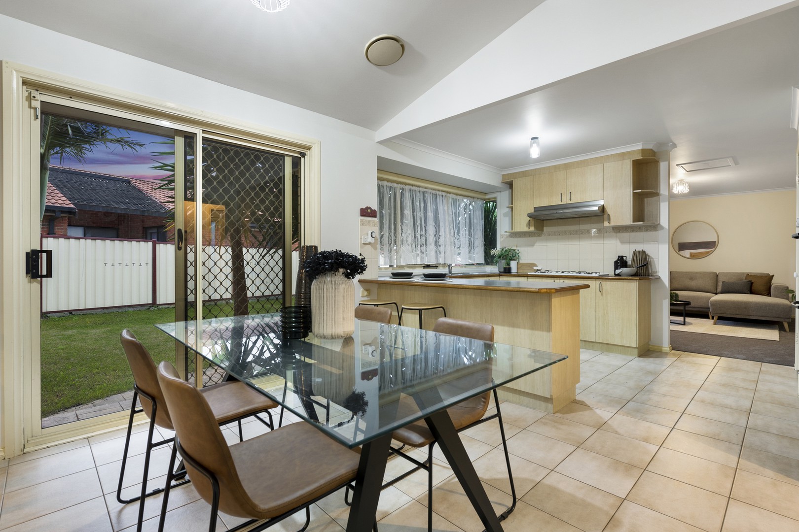 9 Panorama Drive, Hillside, VIC 3037, Hillside - Thumbnail 4