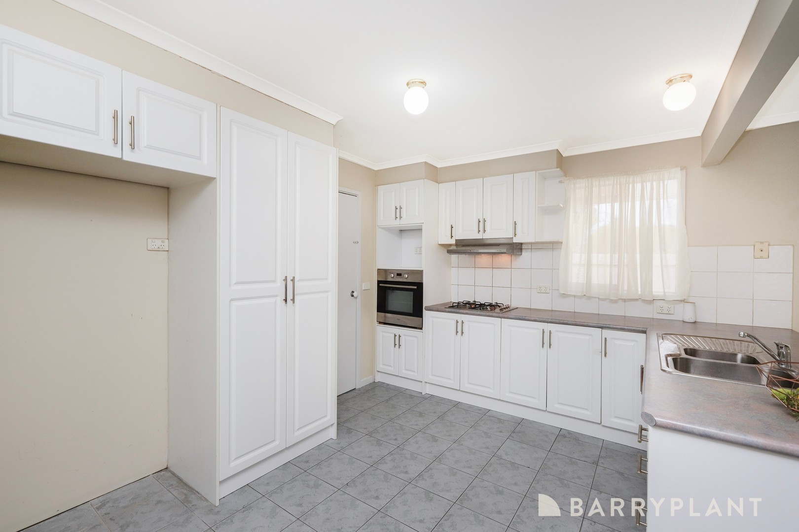 9 Park Drive, Sunshine North, VIC 3020, Sunshine North - Thumbnail 3