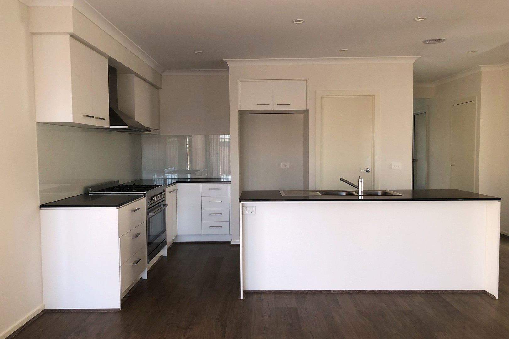 9 Partington Street, Donnybrook, VIC 3064, Donnybrook - Thumbnail 4