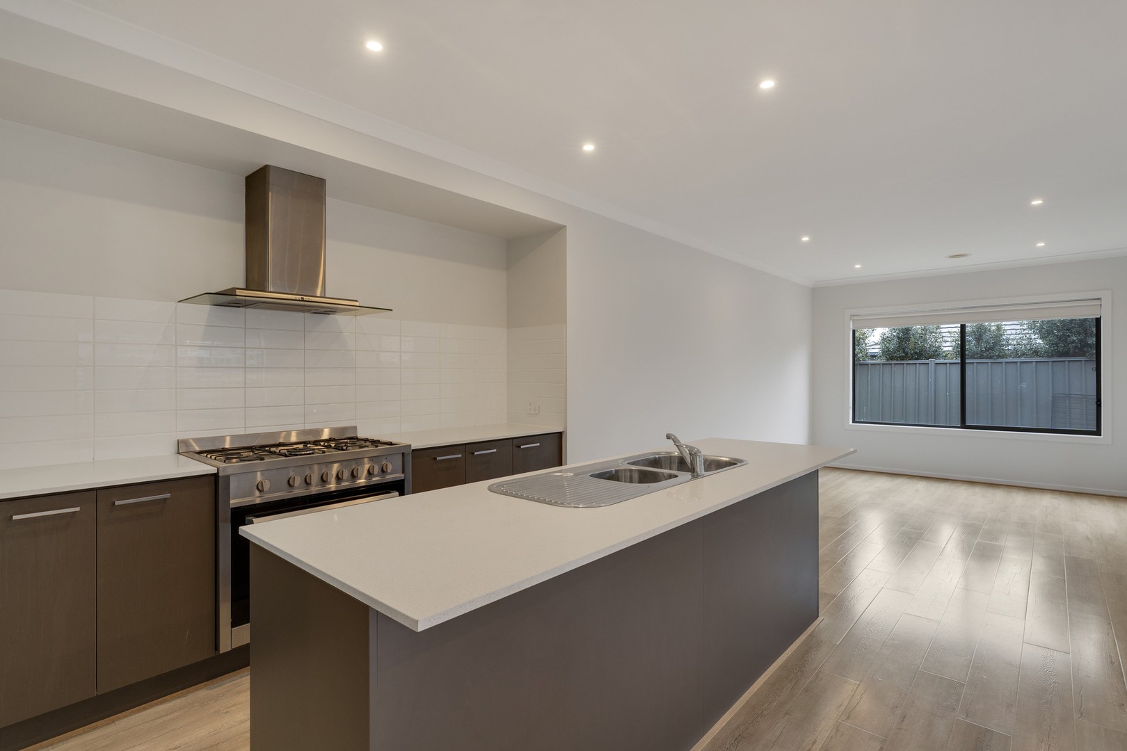 9 Peddar Way, Craigieburn, VIC 3064 - Thumbnail 1 - 30/07/2026