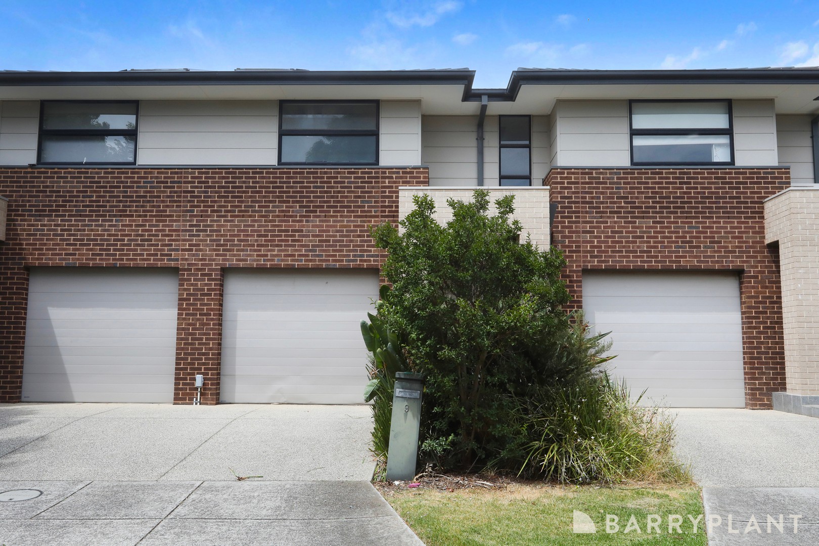 9 Pelister Place, Sunshine West, VIC 3020, Sunshine West - Thumbnail 2