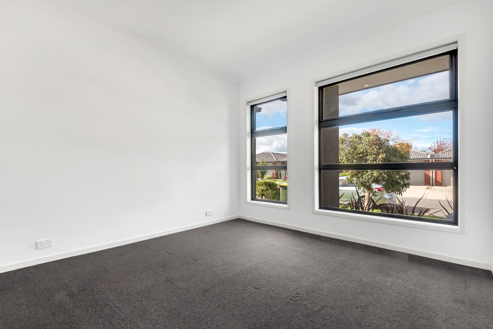 9 Pembury Street, Craigieburn, VIC 3064, Craigieburn - Thumbnail 5
