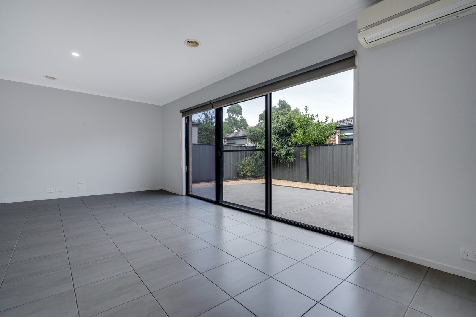 9 Pembury Street, Craigieburn, VIC 3064, Craigieburn - Thumbnail 5