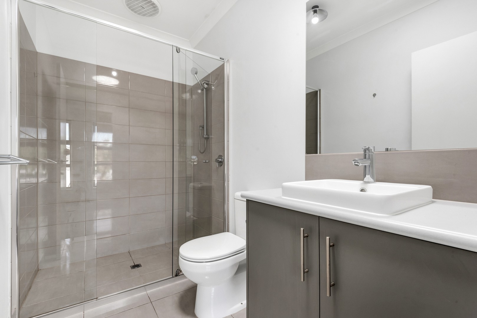 9 Pembury Street, Craigieburn, VIC 3064, Craigieburn - Thumbnail 6