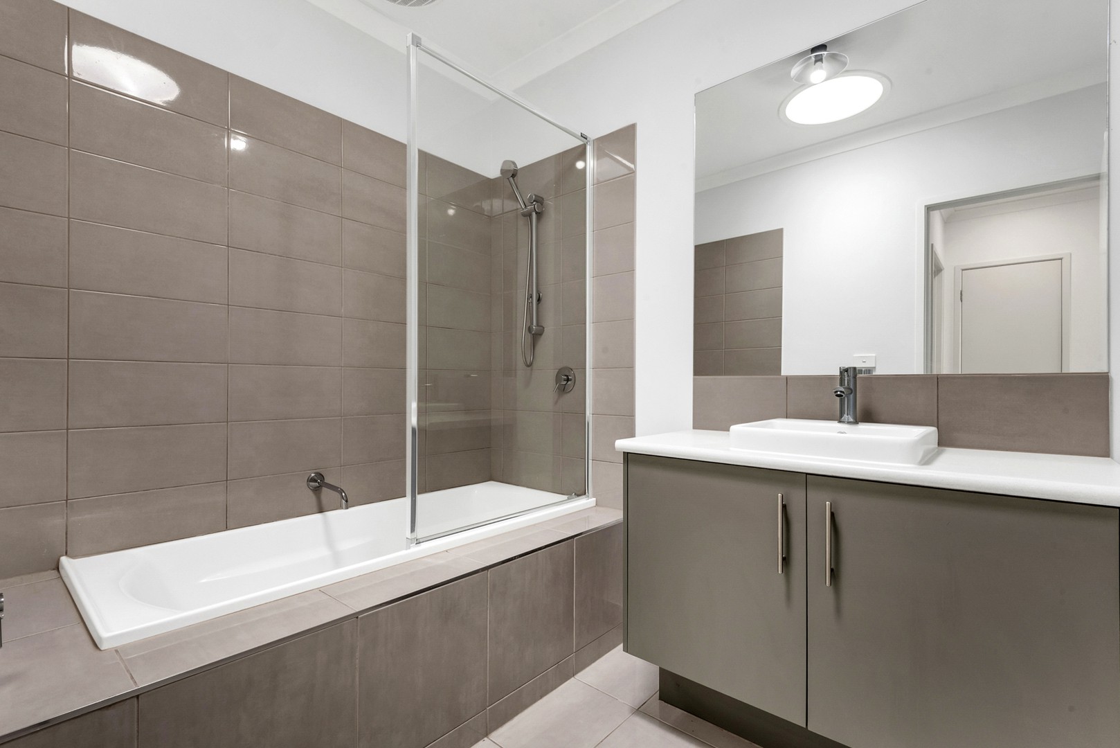 9 Pembury Street, Craigieburn, VIC 3064, Craigieburn - Thumbnail 8